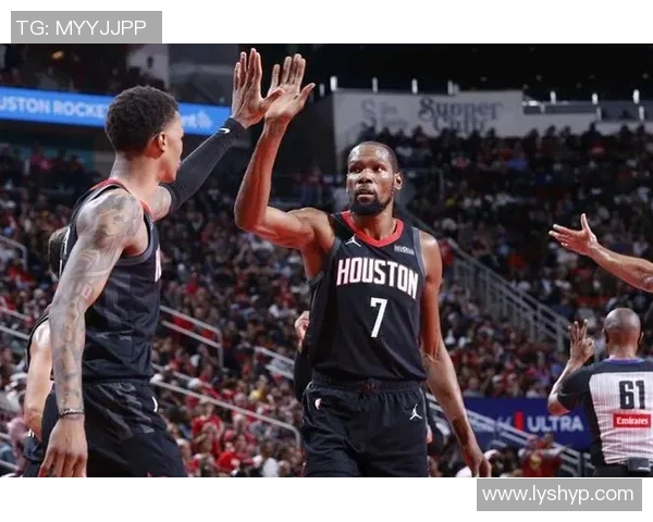 凯文杜兰特领衔探讨新时代球星影响力与篮球竞技精神传承 凯文杜兰特领衔探讨新时代球星影响力与篮球竞技精神传承