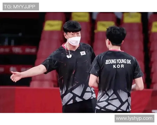 山东泰山迎战劲敌,激烈较量引爆全场热情,球迷期待巅峰对决 山东泰山迎战劲敌,激烈较量引爆全场热情,球迷期待巅峰对决